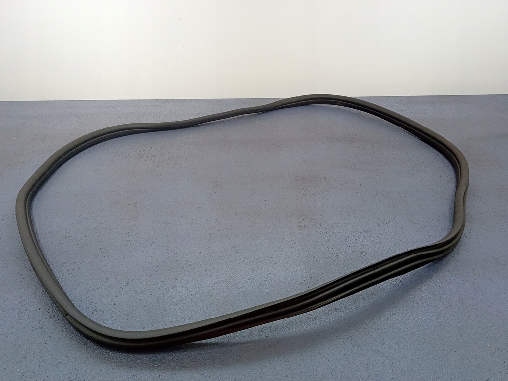 фото №1, Bmw 1 f40 прокладка дверь перед левая 7452341