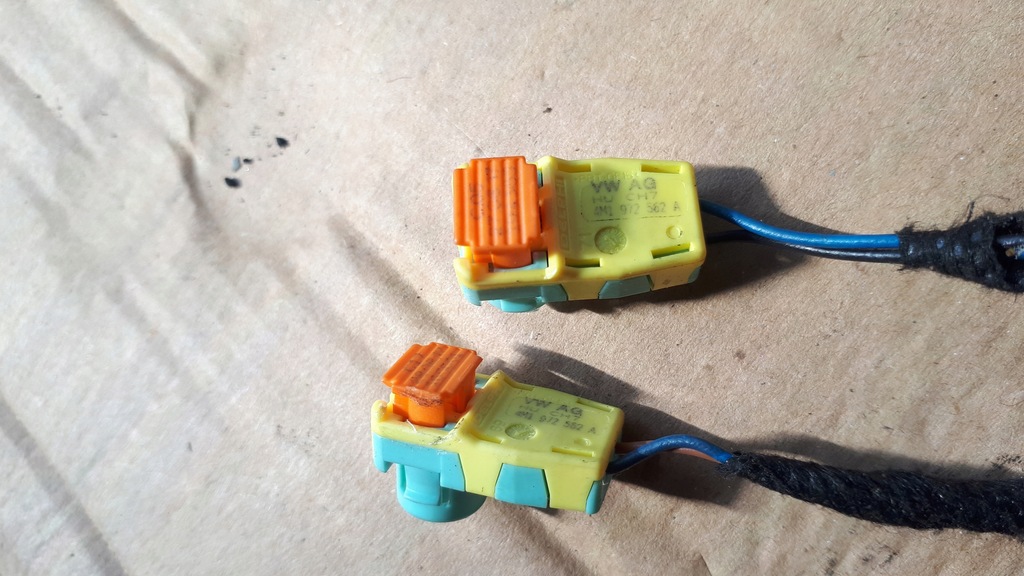 фото №6, S4 b9 a4 8w штекер колодка подушка безопасности 4m1972562a a5 8w