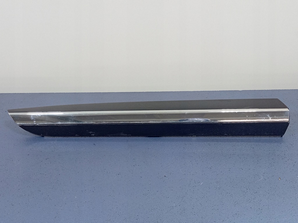 фото №1, Vw arteon молдинг двері задня правий 3g8853992b