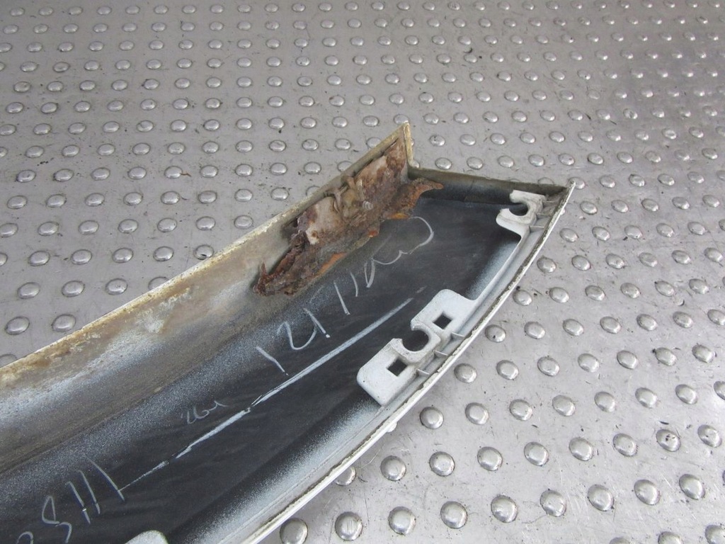 фото №6, Navigator ii 04 молдинг накладка крыла левая задняя