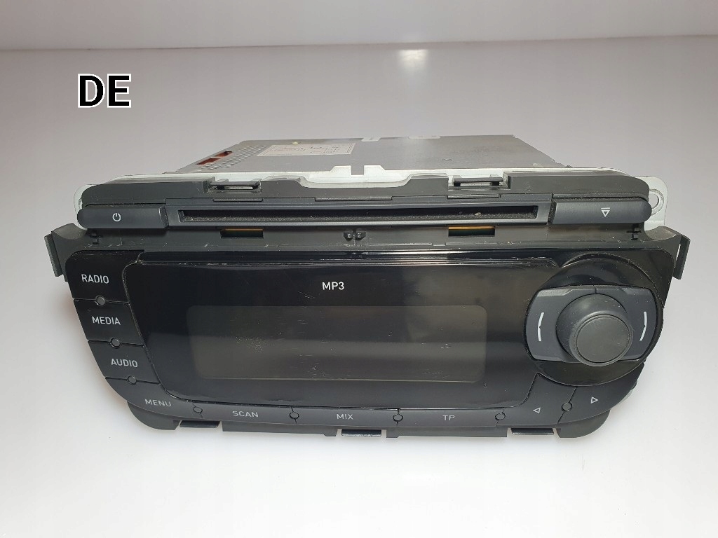 фото №1, Seat leon ii lift 2010r радиопроигрыватель mp3 cd радио оригинал 1p0035153d