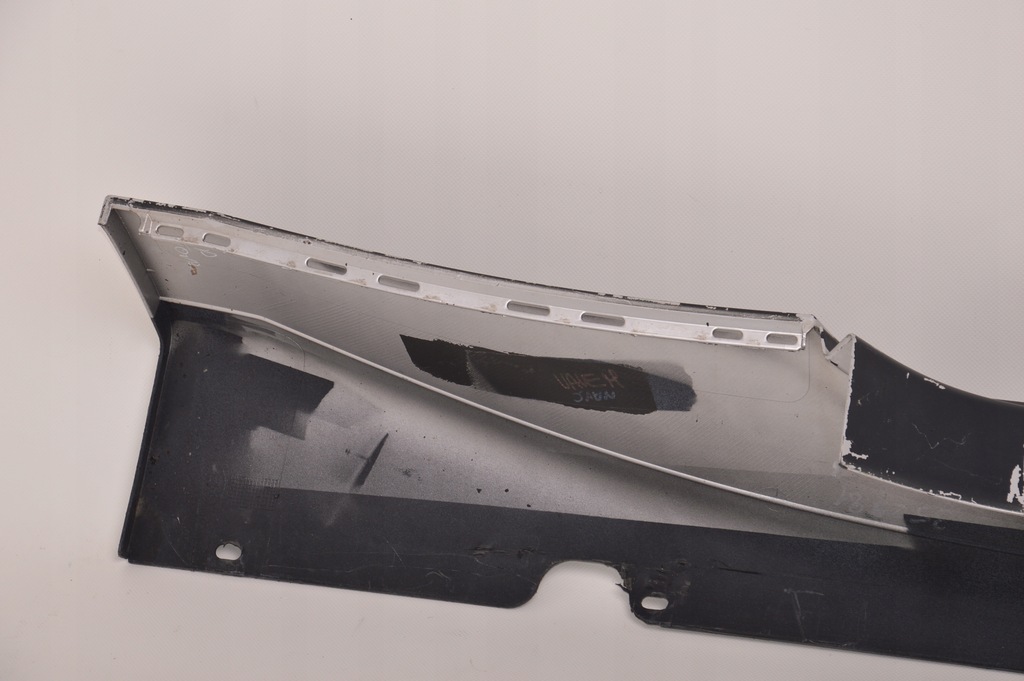 фото №6, Maserati granturismo молдинг накладка порог левая