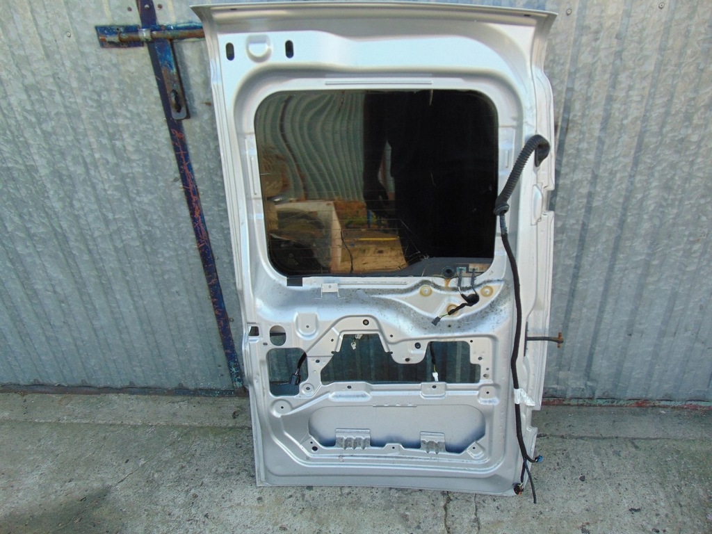 фото №13, Двері лівий задня opel combo d doblo ii з скло колір сріблястий