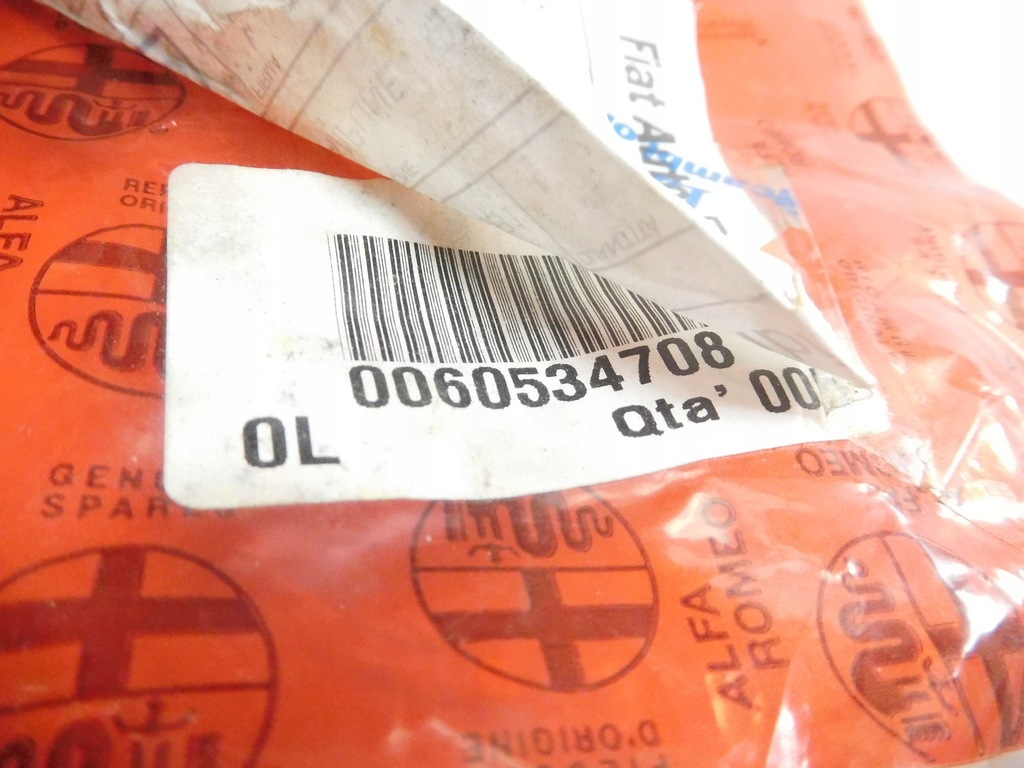 фото №9, Резиновый элемент форсунки alfa romeo spider 75 60534708