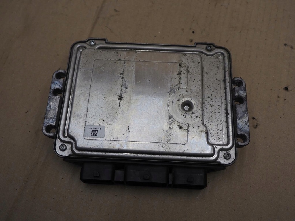 фото №12, Бортовой компьютер, блок управления ford fiesta mk7 9v21-12a650-cb