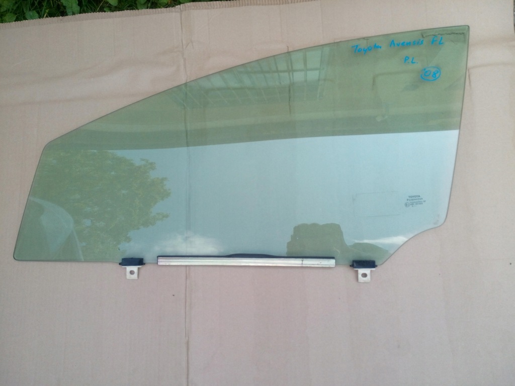 фото №2, Скло toyota avensis t27 перед