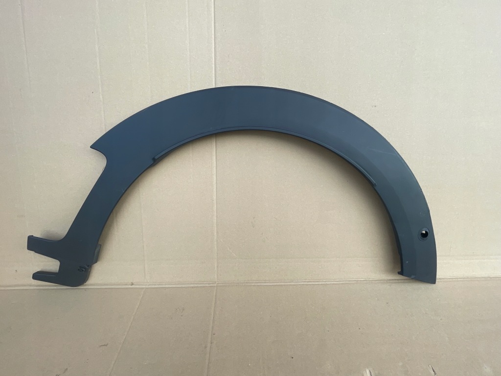 фото №1, Mini clubman f54 правая молдинг крыла перед передняя