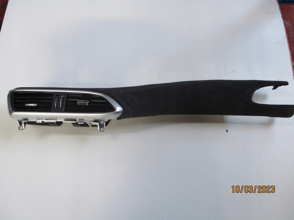 фото №1, Молдинг консоли воздуховод infiniti q30