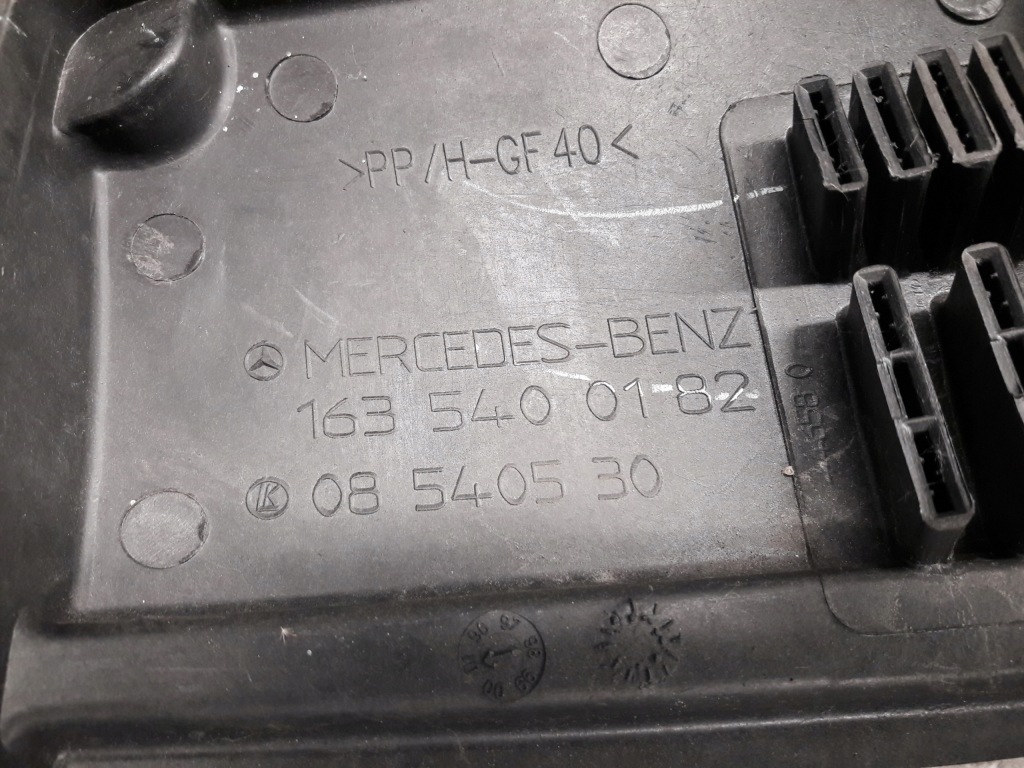 фото №9, A1635400182 захист кришка коробка запобіжників ml w163