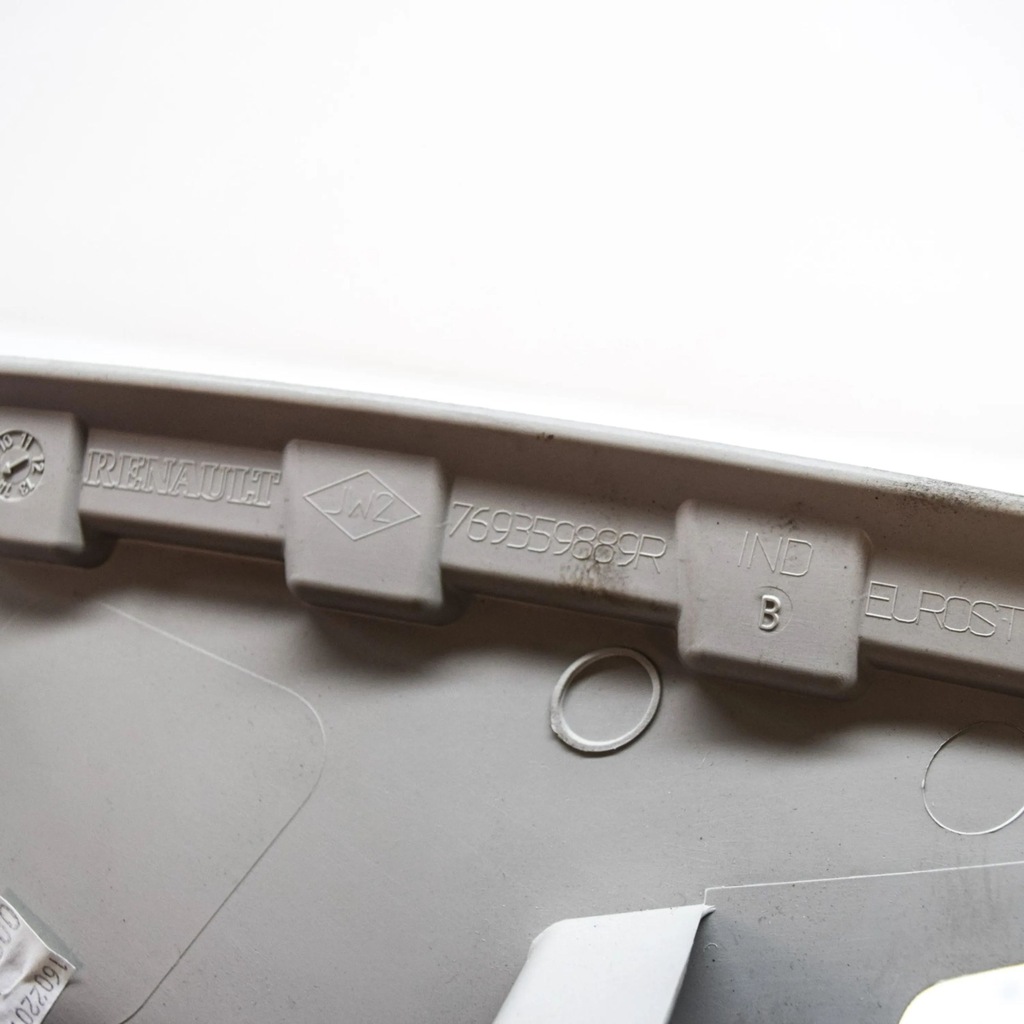 фото №6, Renault zoe 2015 ліва сторона захист середня стійка / c