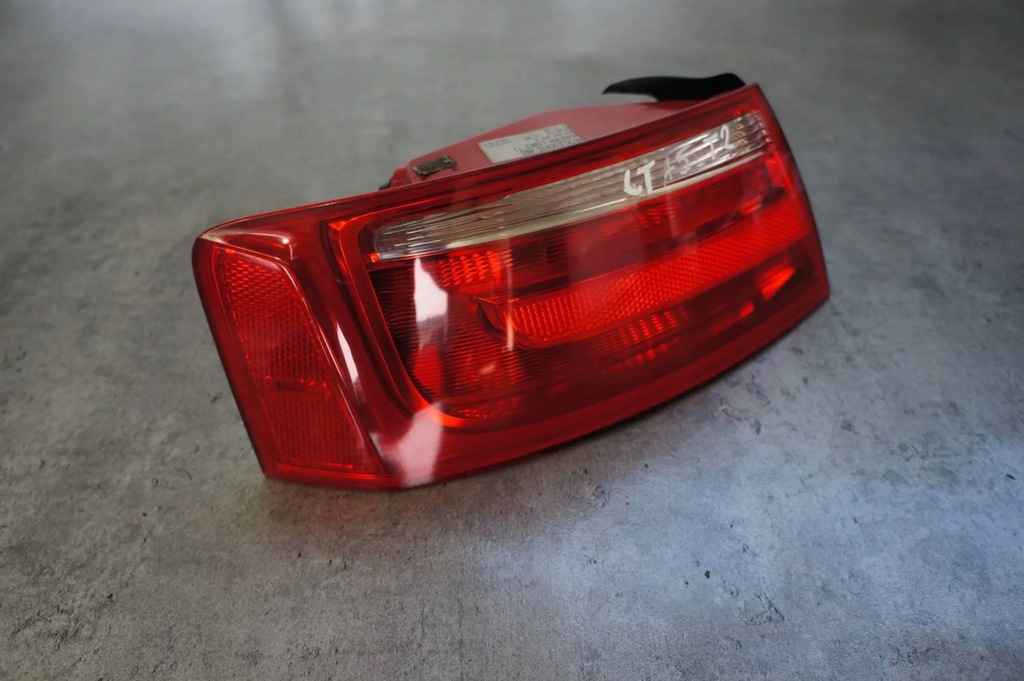 фото №1, Лампа лівий задня задня audi a5 sportback w крила