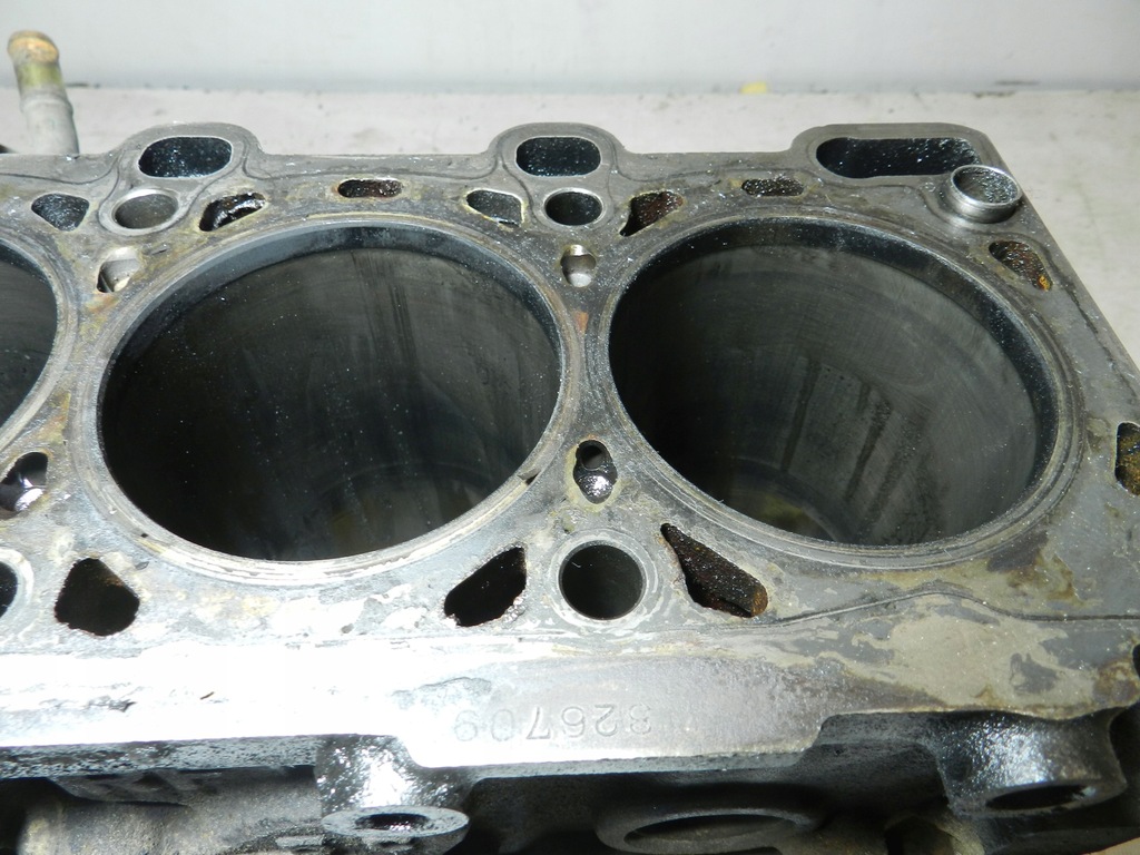 фото №9, Блок dół двигателя mazda 5 6 i mpv 2.0d citd rf5c