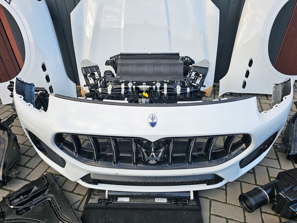 фото №7, Maserati grecale перед капот бампер full led крыло радиатор