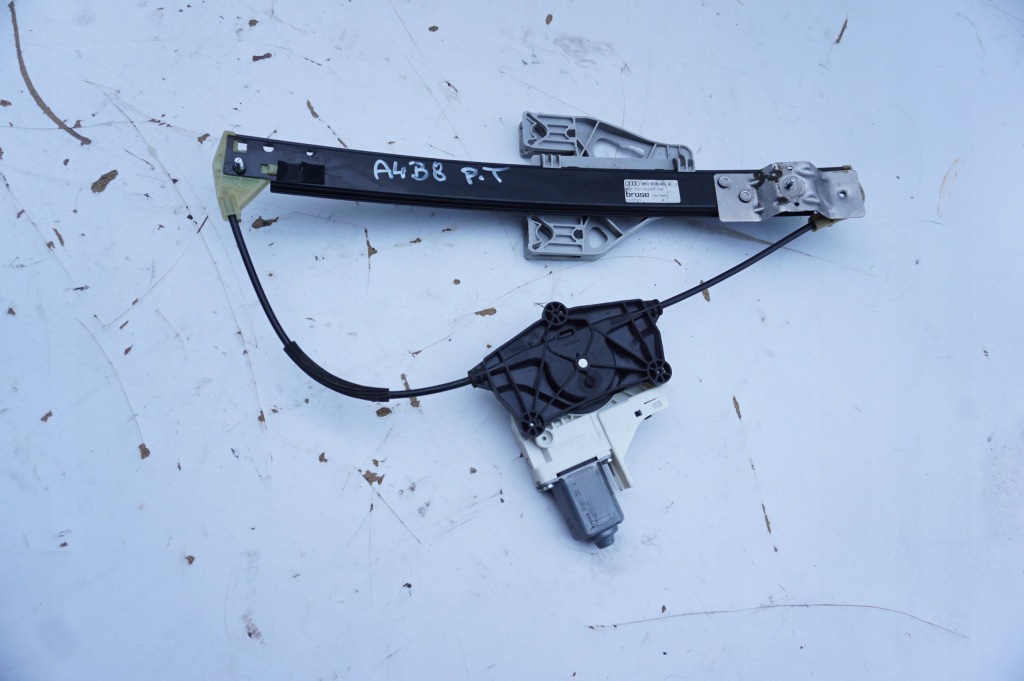 фото №1, Механизм стекло правый задняя audi a4 b8 kombi