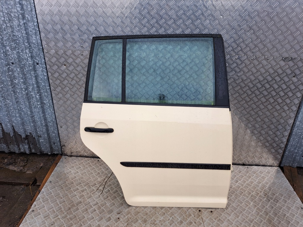 фото №4, Vw touran 2011-2015 rok дверь правое задняя