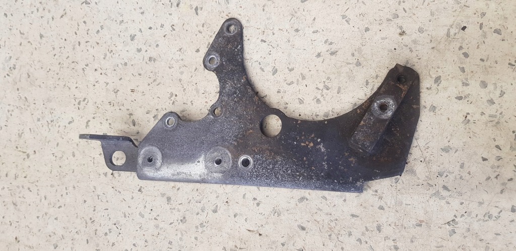 фото №2, Кронштейн кронштейн volvo v70 s70 2.5 tdi