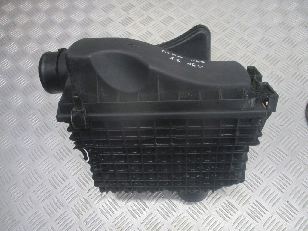 фото №1, Корпус фильтра воздуха alfa romeo 147 1.6