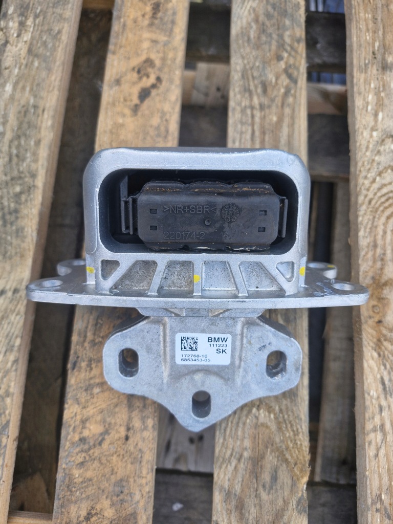 фото №1, Bmw f45 кронштейн подушки безпеки двигуна 172768
