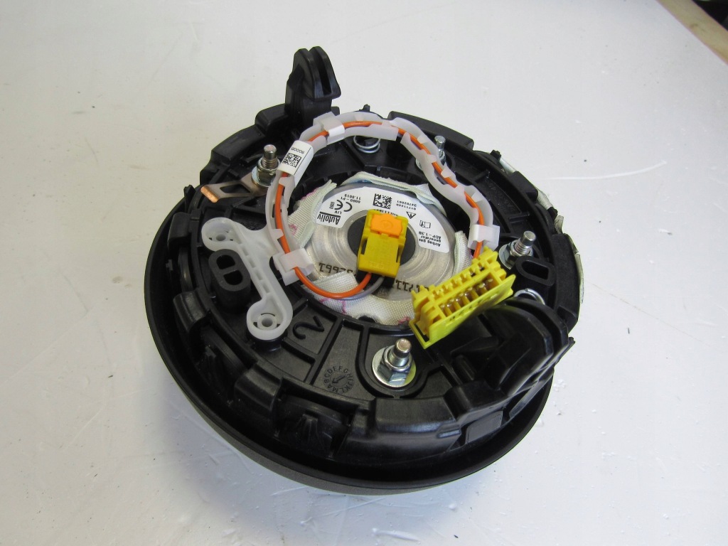 Mercedes gle w167 167 w213 w238 подушка воздушная подушка безопасности 0008607102 Недорого