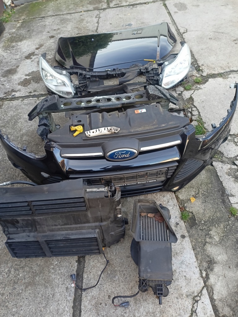 Купити Ford focus mk3 vb 1.6 ecoboost перед комплект  капот бампер крила лампи ремінь