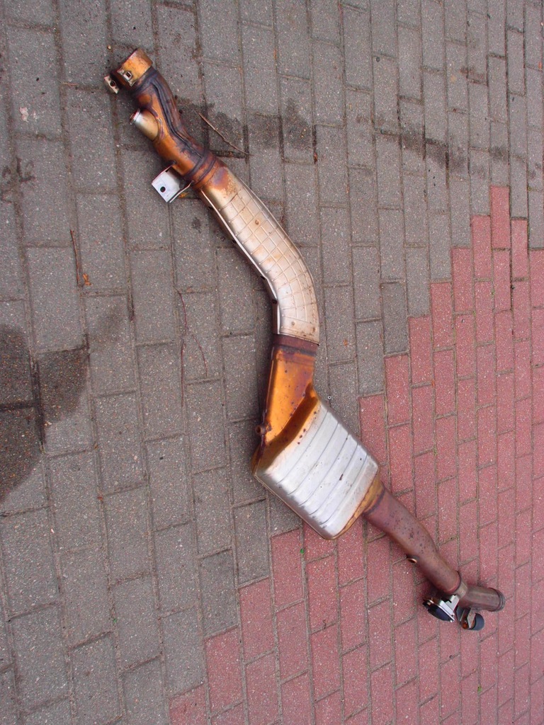 фото №11, Гаситель средний выхлоп bmw 5 g30 8582068