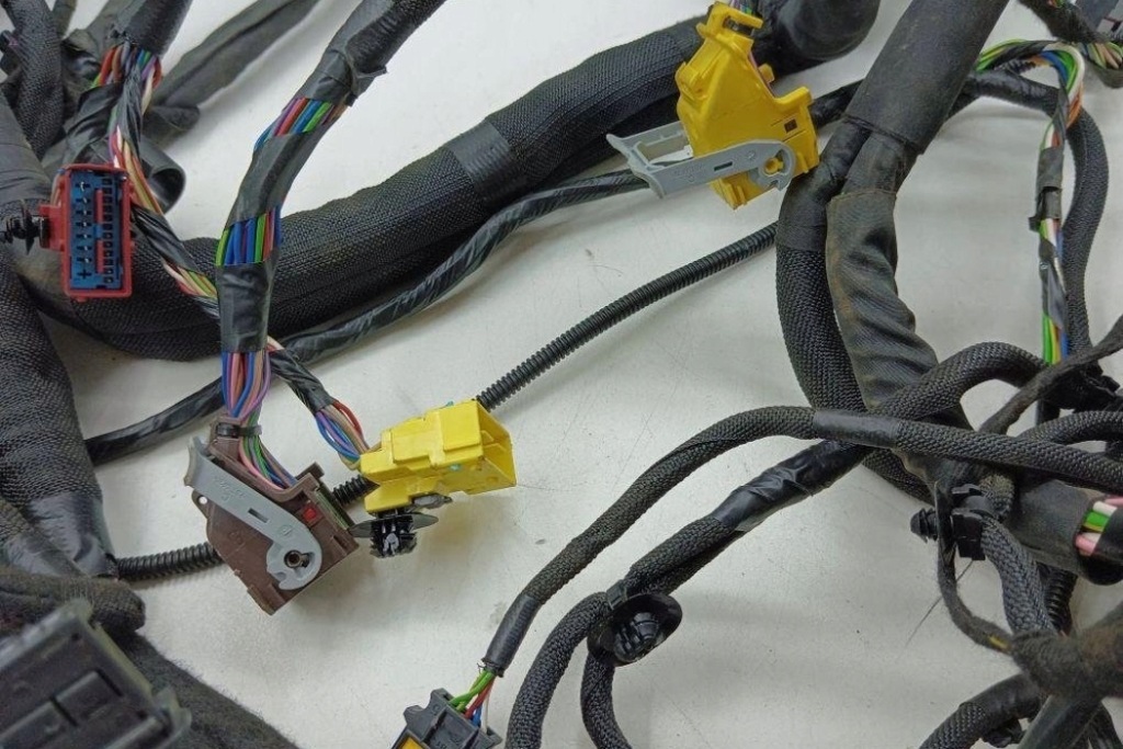 фото №7, Жгут кабели citroën c5 aircross 9826659480 1.2l бензиновый 97kw 2020