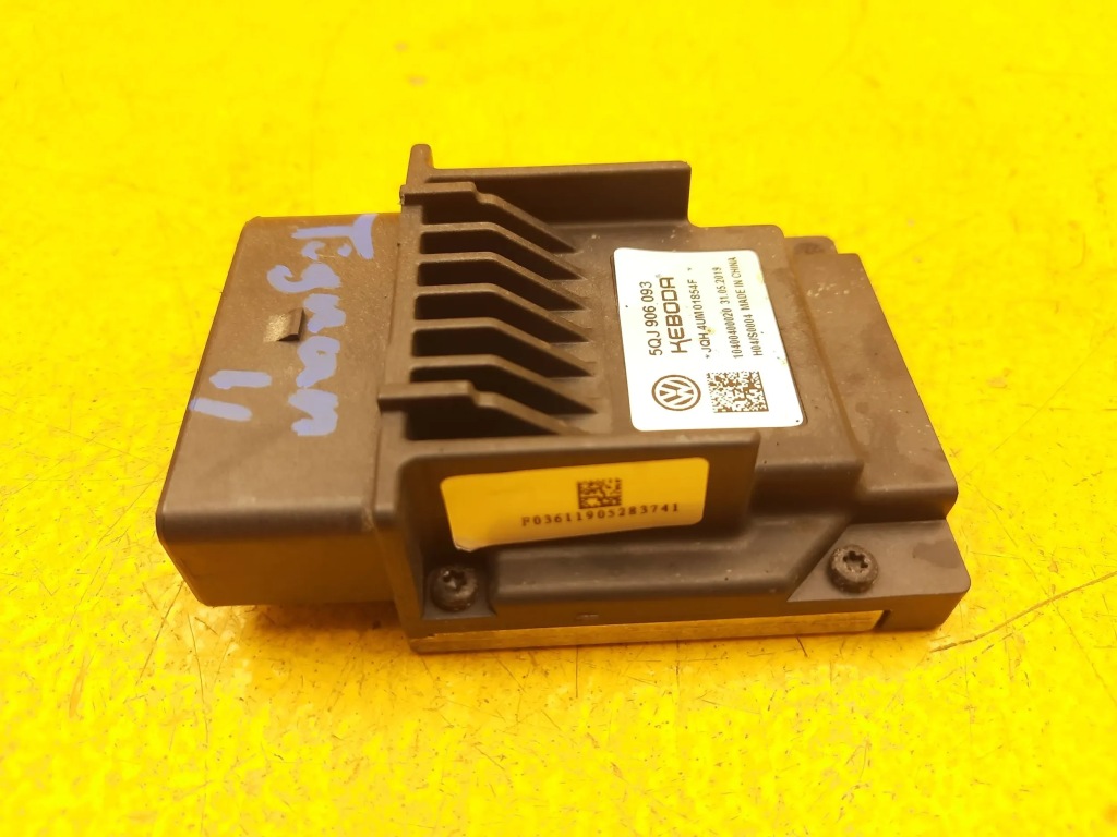 фото №1, Vw tiguan ii 2.0 tsi модуль насоса топлива 5qj906093