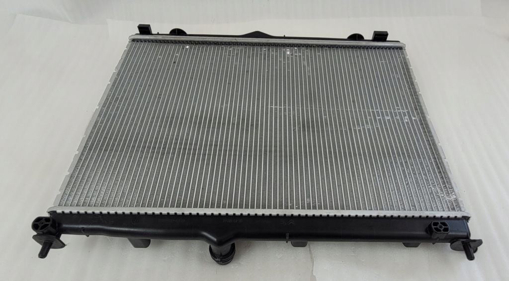 Радіатор води denso peugeot 208 2008 opel corsa f mokka b 2019- 9825333380 Недорого