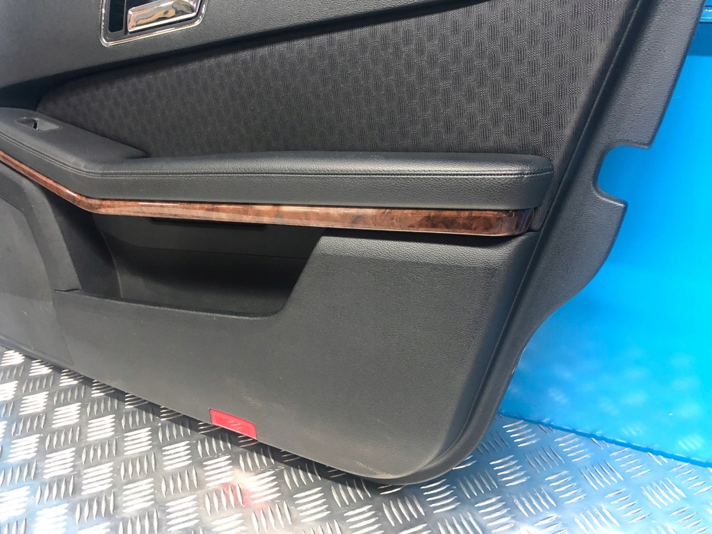 фото №9, Mercedes w212 оббивка обшивка двері правий перед