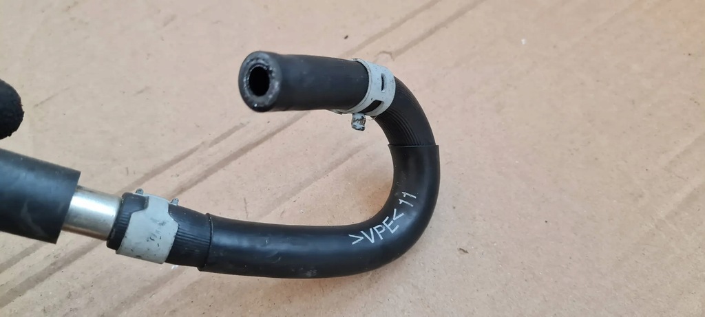 фото №6, A5 8w шланг трубка топлива 2.0 tfsi 06l133986b a4 b9 8w