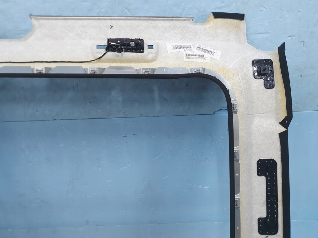 фото №8, Потолок потолок porsche taycan 9j1 оригинальная