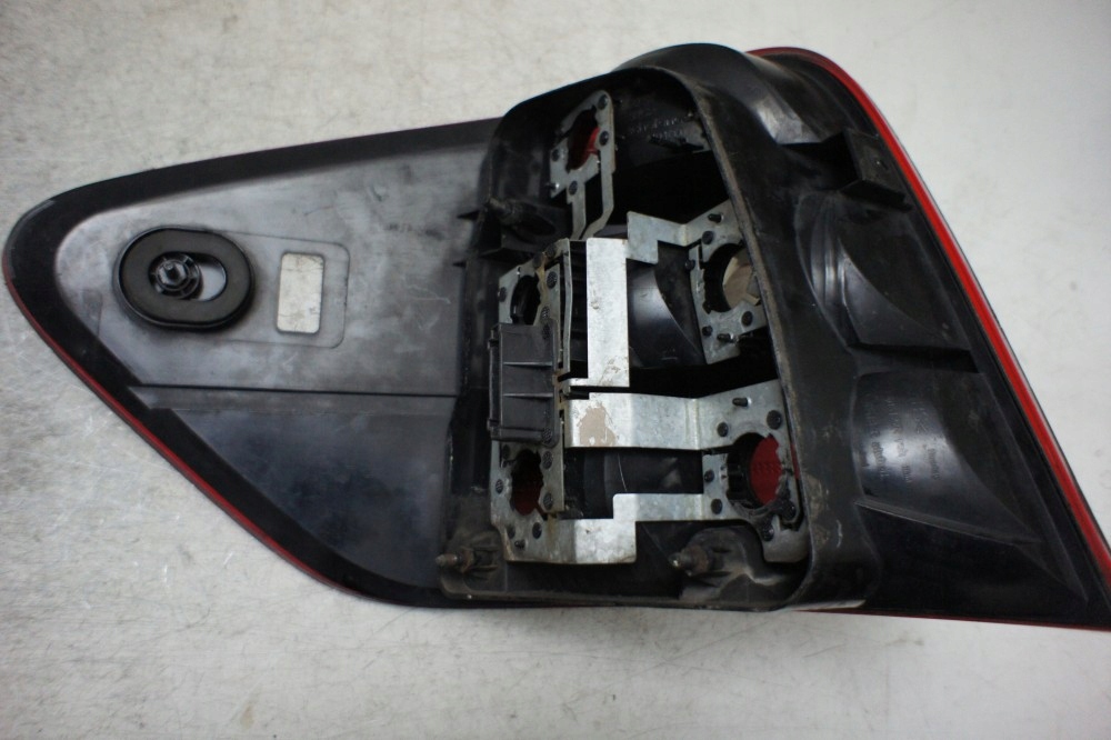 фото №2, Mercedes ml164 лампа правый задняя