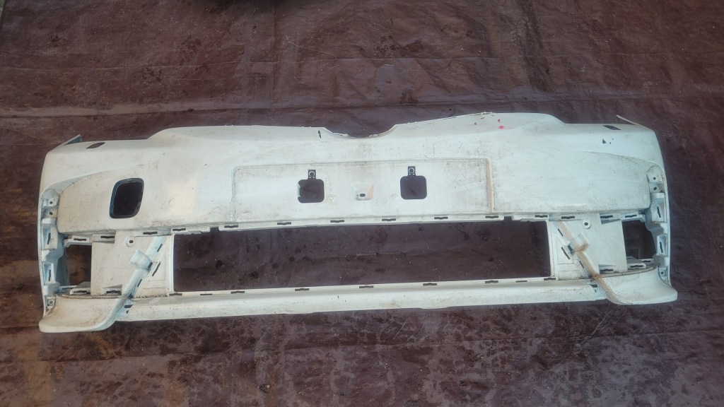 фото №1, Бампер передній перед toyota corolla e16 lift 16- / 3760