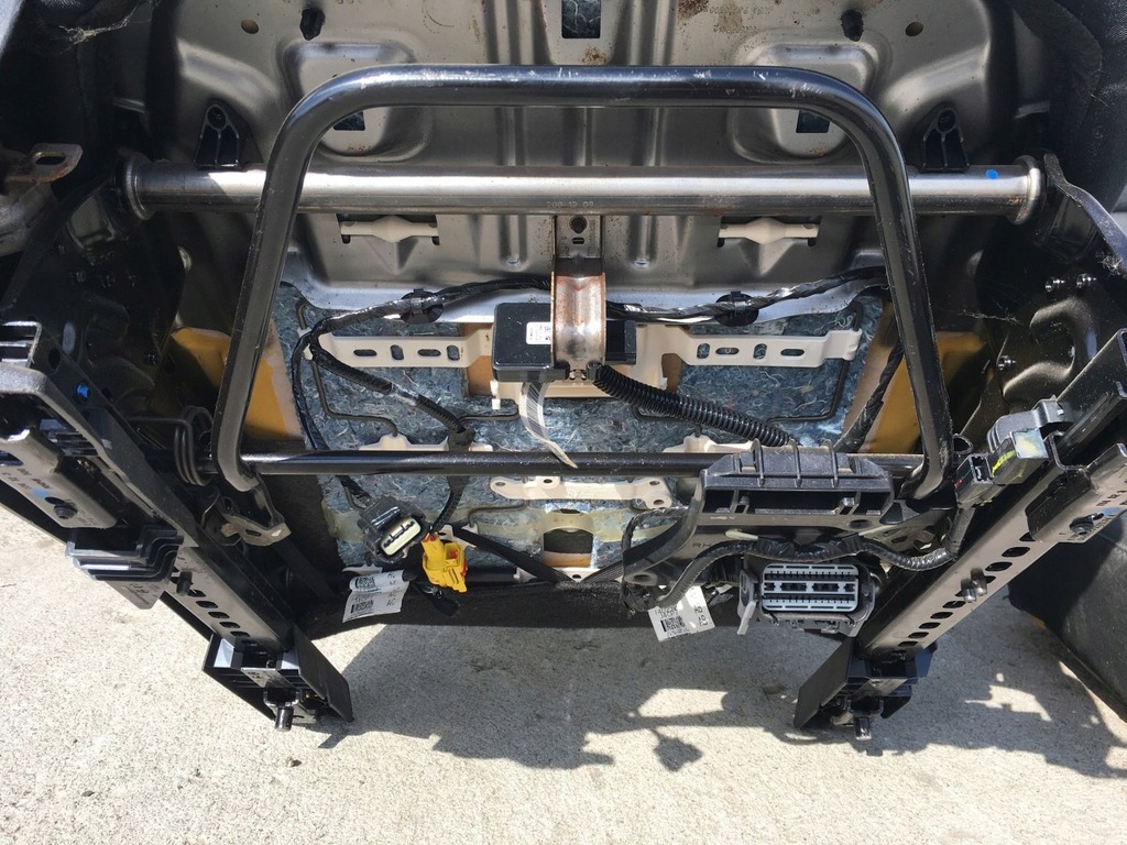 фото №10, Ford fusion mk5 13- сиденья заднее сиденье usa