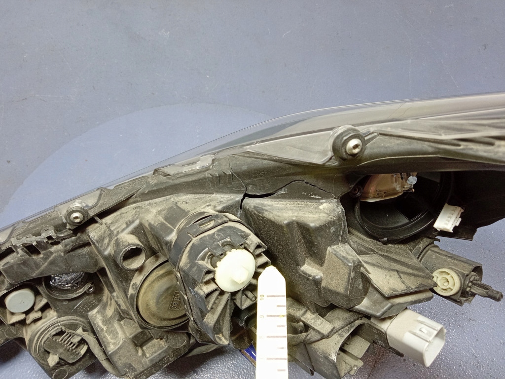 фото №8, Toyota corolla e21 фара правый перед лампа передняя 81110-02s70