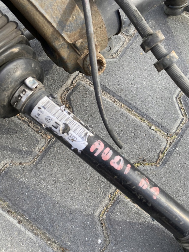 фото №6, Audi a1 6r поворотный кулак левая 6r0413031t