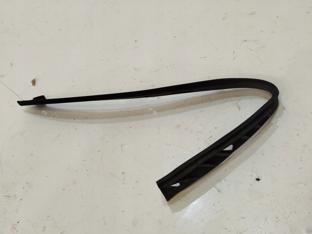 Купить Прокладка лампы левый перед vw passat b8 3g