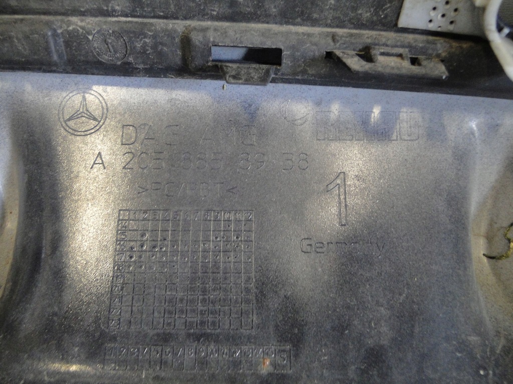 фото №16, Mercedes c 205 w205 cabrio бампер задний 63 amg