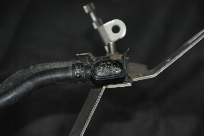 Шланг давления audi q7 3,0tdi 09r 7l6131552af в Украине