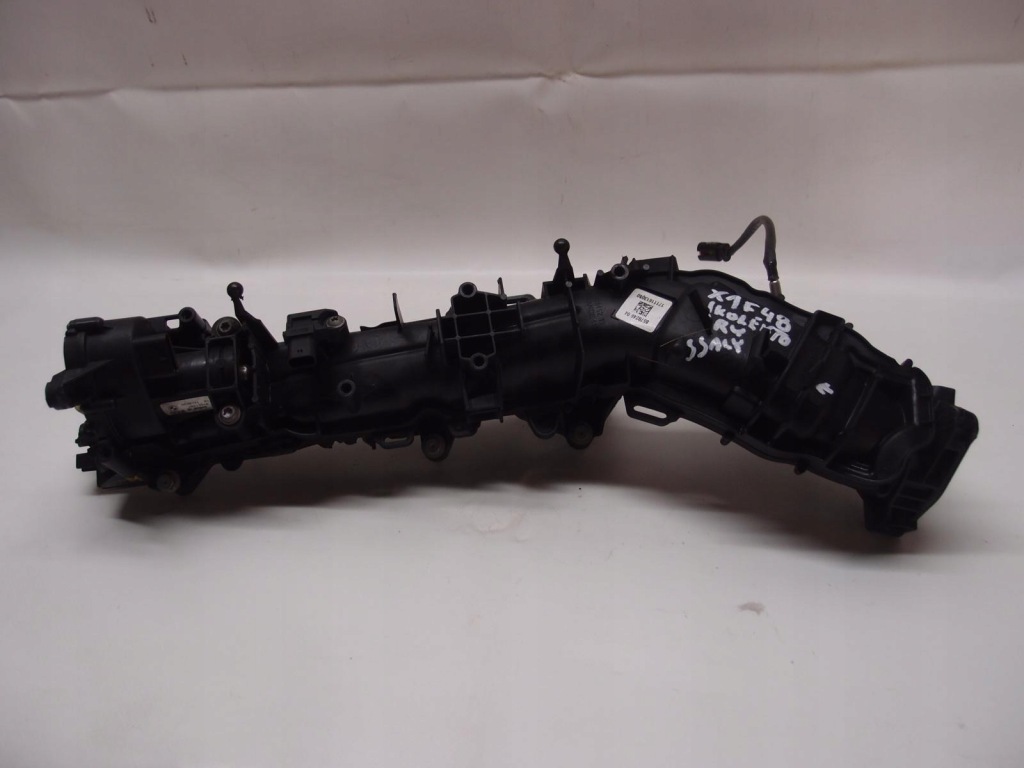 Купить Коллектор впускной  bmw x1 f48 2.0d 8579246
