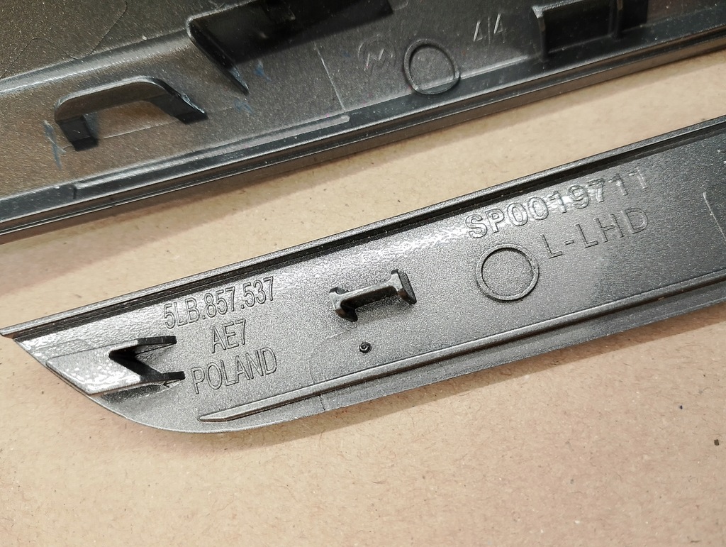 фото №9, Корпус накладка зеркало левая skoda enyaq 5a 2021 -