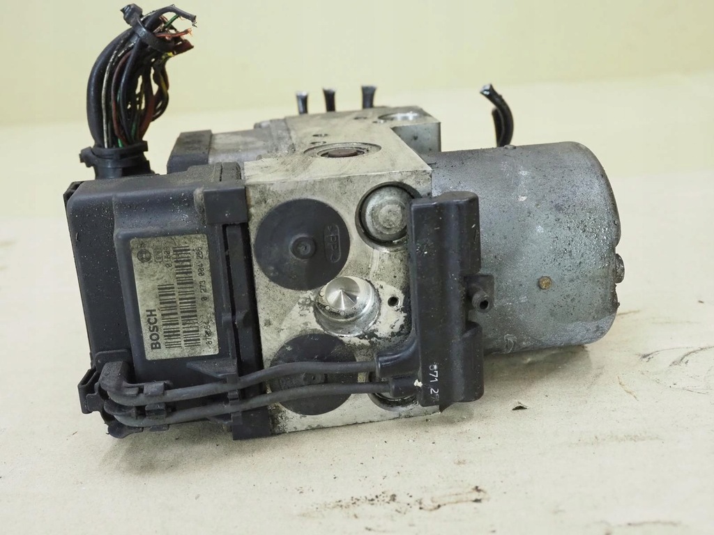 фото №10, Насос abs audi a6 c5 a8 d2 vw passat b5 8e0614111j