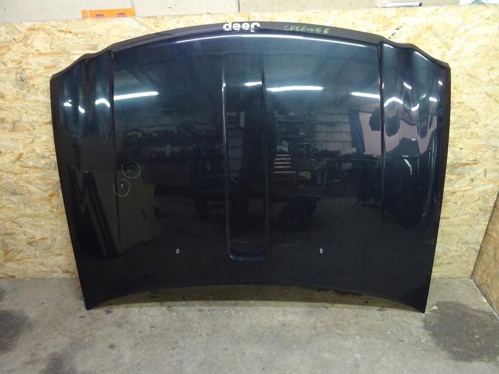 фото №1, Капот jeep cherokee wk czarna