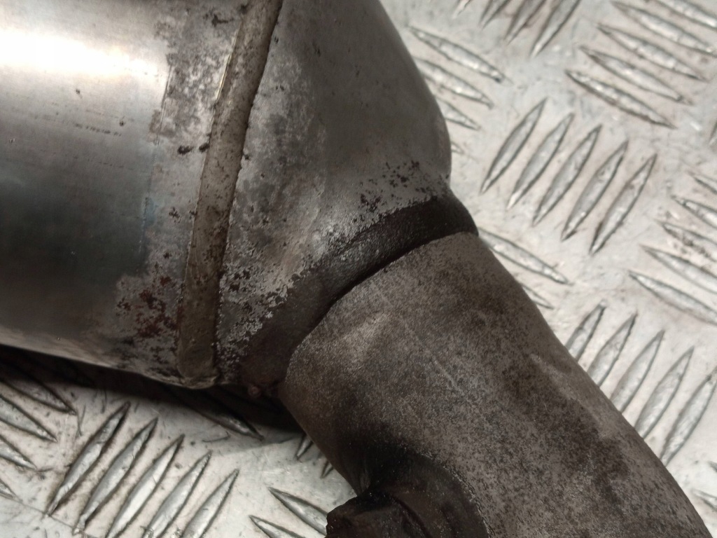 Купить Porsche оригинальный номер 99711303504 911 997 катализатор