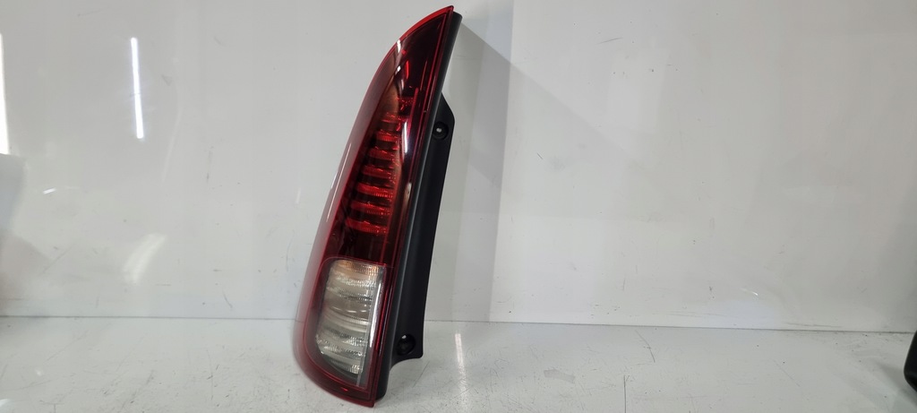 фото №1, Лампа задня ліва задня renault espace iv lift 2006-2014 8200394722