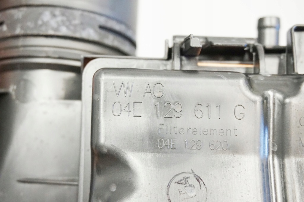 фото №14, Vw skoda корпус фильтра 04e129611g