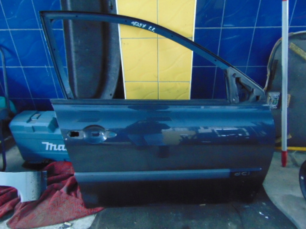 фото №1, Renault megane двері перед p teb66