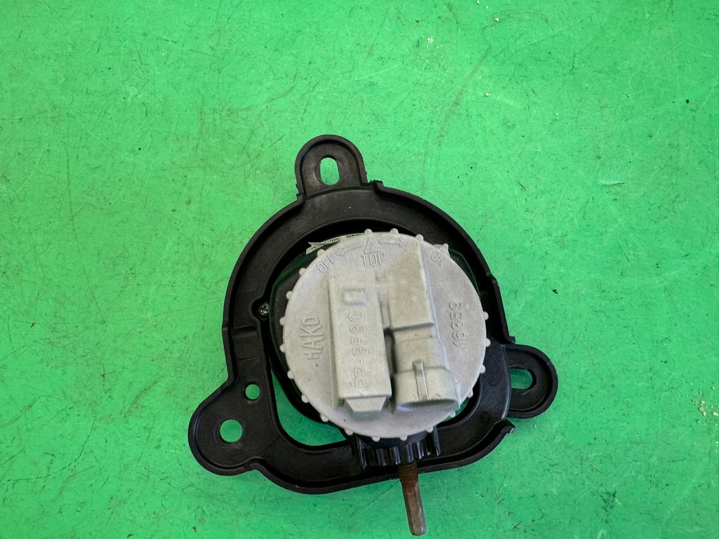 фото №3, Противотуманная фара левый передний лампа противотуманная alfa romeo mito 08- europa