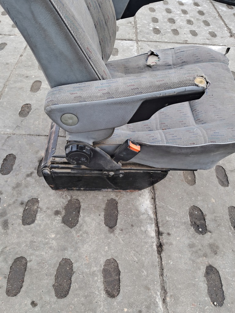 фото №7, Сиденье левый водителя t4 multivan caravelle 2x подлокотники с основание euro