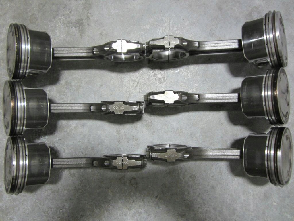 фото №1, Nissan gt-r r35 vr38dett двигатель запчасти поршень поршни